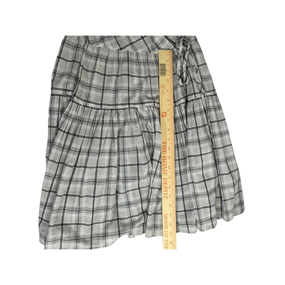 J.Crew Re-Imagined Plaid Tiered Wrap Mini Dress Grey Black Womens Small‎ - Picture 3 of 10